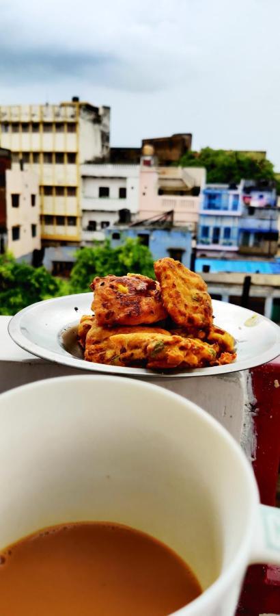The White Canyon Hotel Varanasi Esterno foto