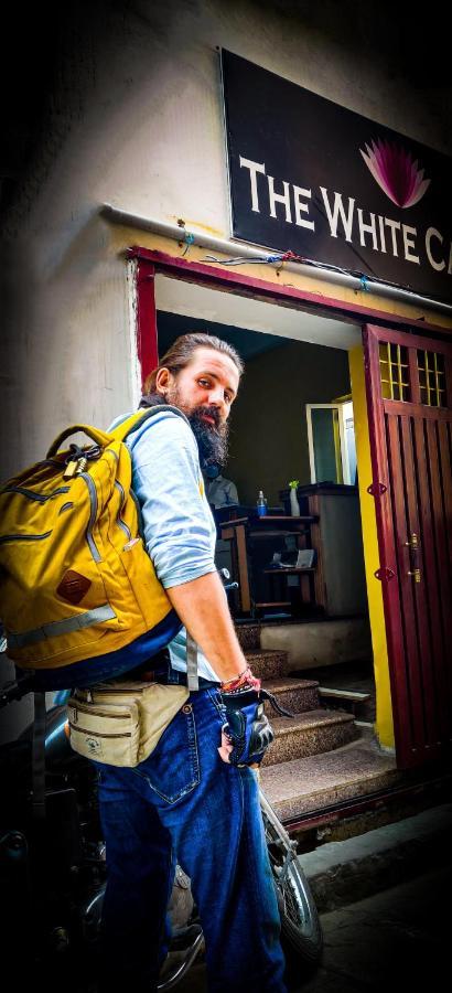 The White Canyon Hotel Varanasi Esterno foto