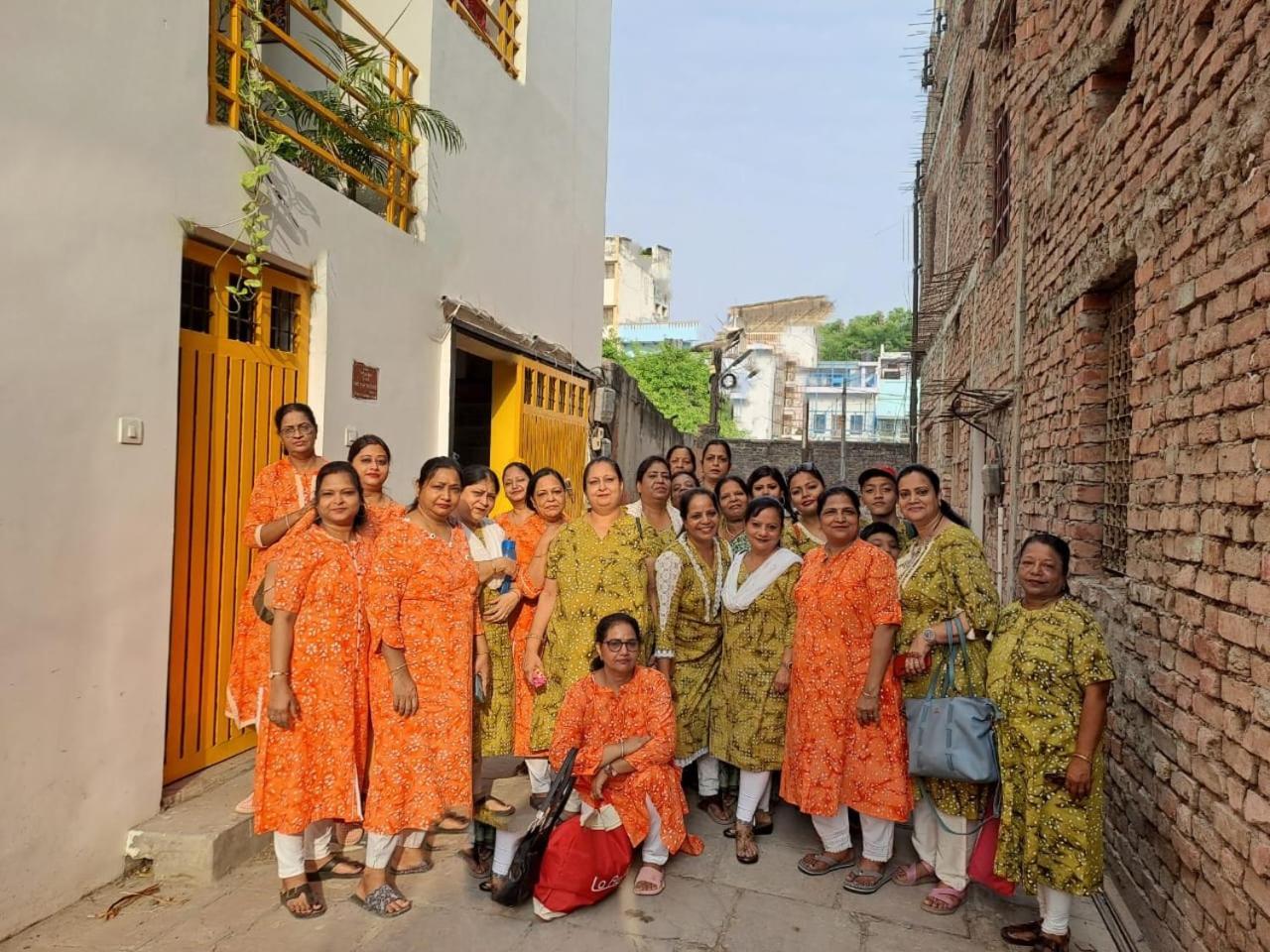 The White Canyon Hotel Varanasi Esterno foto